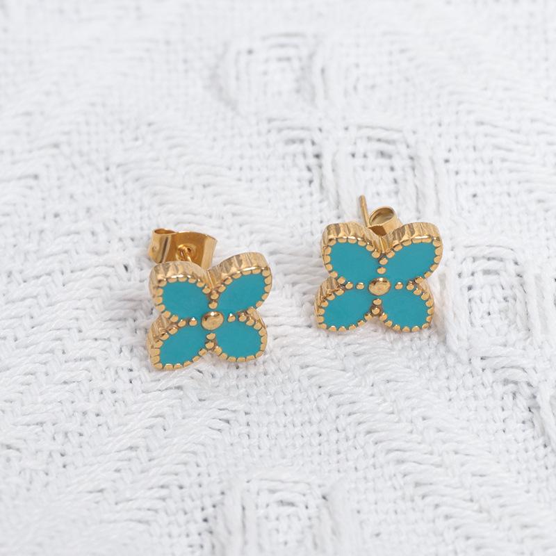 Luxurious Four-Leaf Clover Stud Earrings: European-American Style, Fashionable and Unique Design for Women