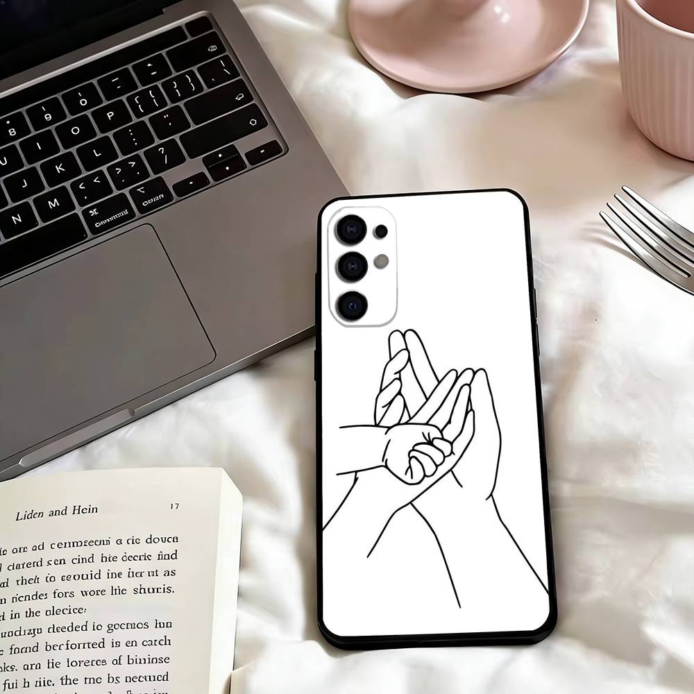 B-Baby Mom daughter Son Dad Hands Phone Case Black Silicone Soft For Samsung S25,S24,S21,S22,S23,S30,Ultra,S20,Plus,Fe,Lite
