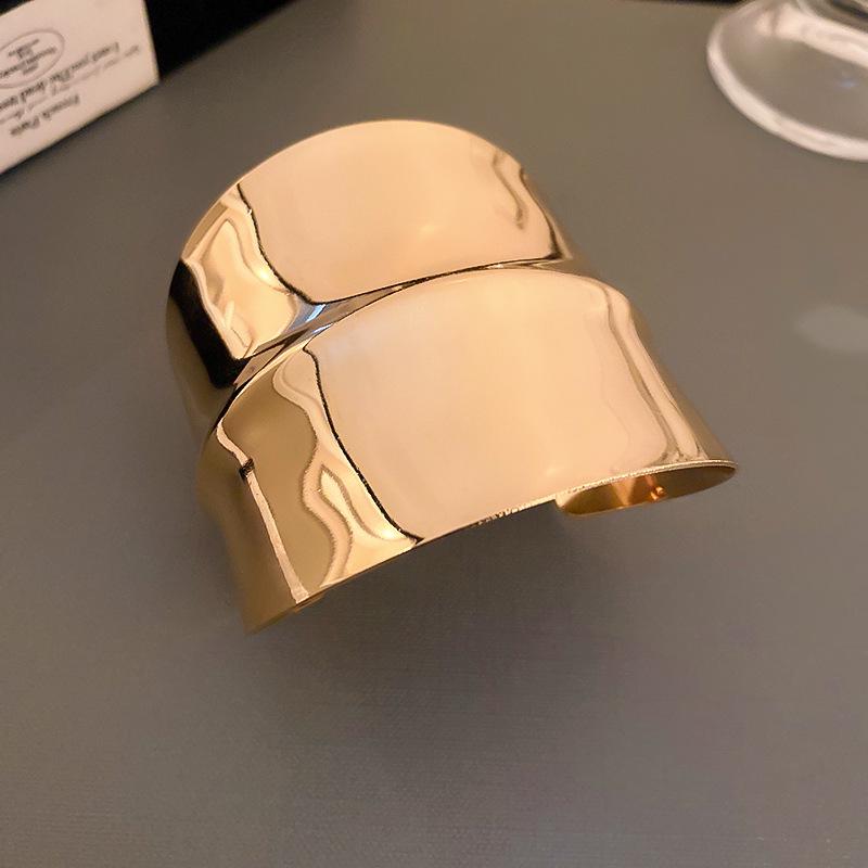 Minimalist Double-Layer Hollow Armlet: European & American Style, Exaggerated & Fashionable High-End Bracelet