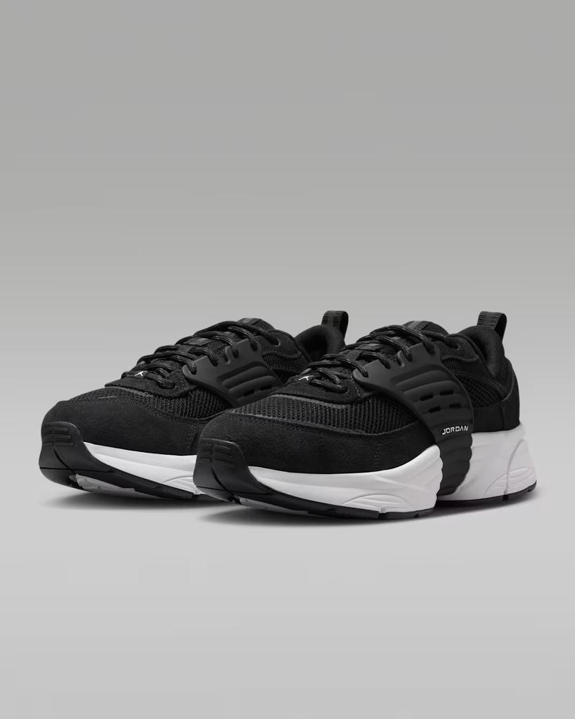 IB3722-008 Nike Jordan Trunner O/S Black White (Men's)