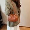 Retro bucket bag women's bag 2024 autumn new fashion indentation handbag versatile shoulder messenger bag