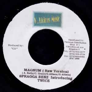 

7-дюймовая пластинка SPRAGGA BENZ ПРЕДСТАВЛЯЕТ TWICE - Magnum NONE K..Licious Musi 1999 Ямайка Регги, Ска и Даб Б/У