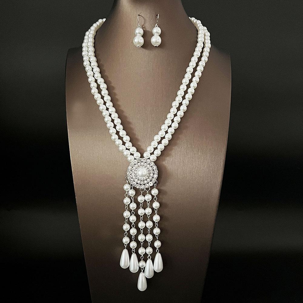 

Pearl chain light luxury niche retro court style bridal wedding dress exaggerated fringed necklace women