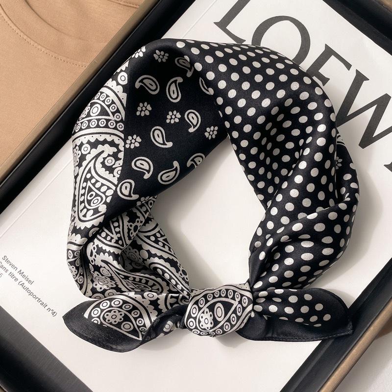 Luxury Printing Silk Square Scarf Women Neck Hair Tie Band Beach Hijab Kerchief Head Headbands Bandana Female Foulard 70cm