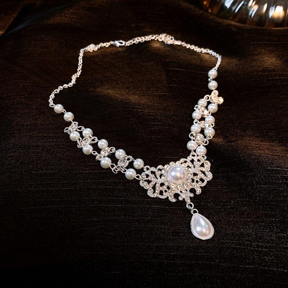 Sparkling Double Layer Necklace Beads Pearl Collarbone Chain Sweet Pearl Rhinestone Necklace Party