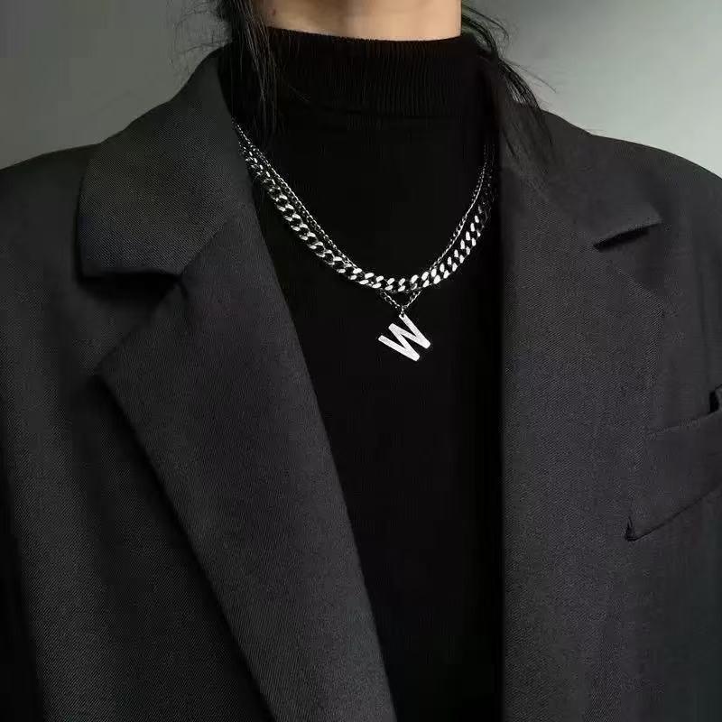 

Niche individual cold wind long adjustable square tassel necklace fashionable simple high sense versatile sweater chain