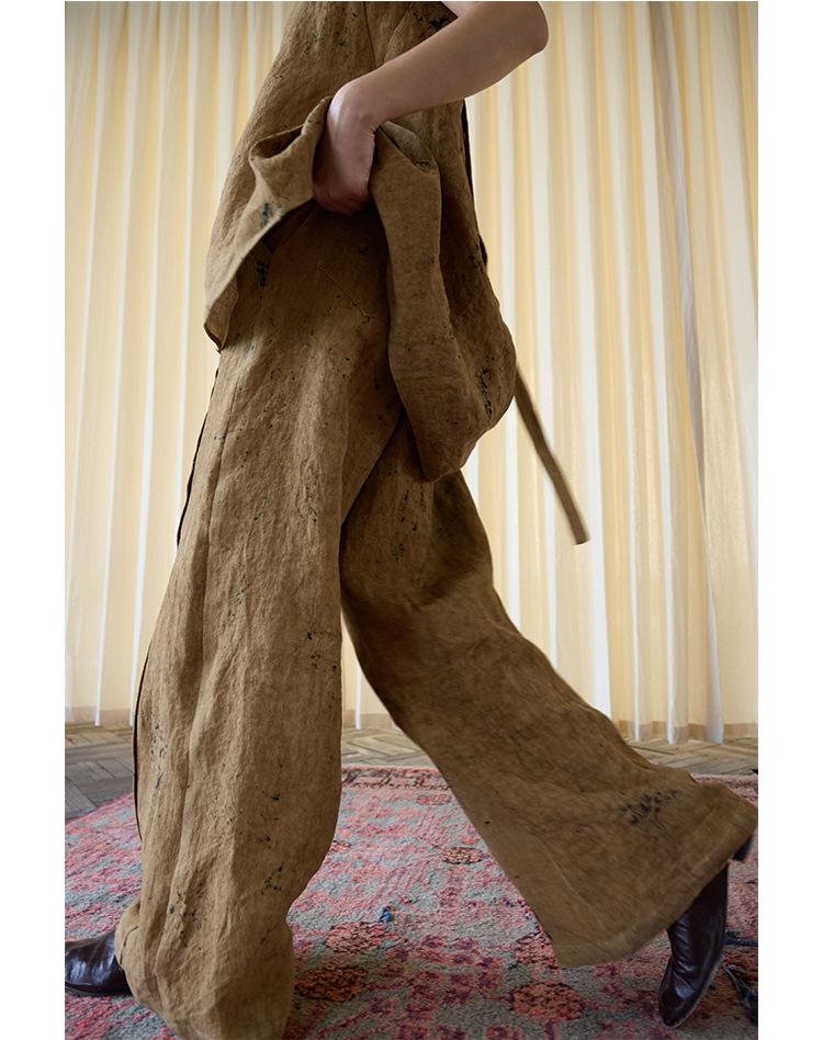 Autumn Origami-Inspired Sleeveless Linen Top with Mottled Texture
