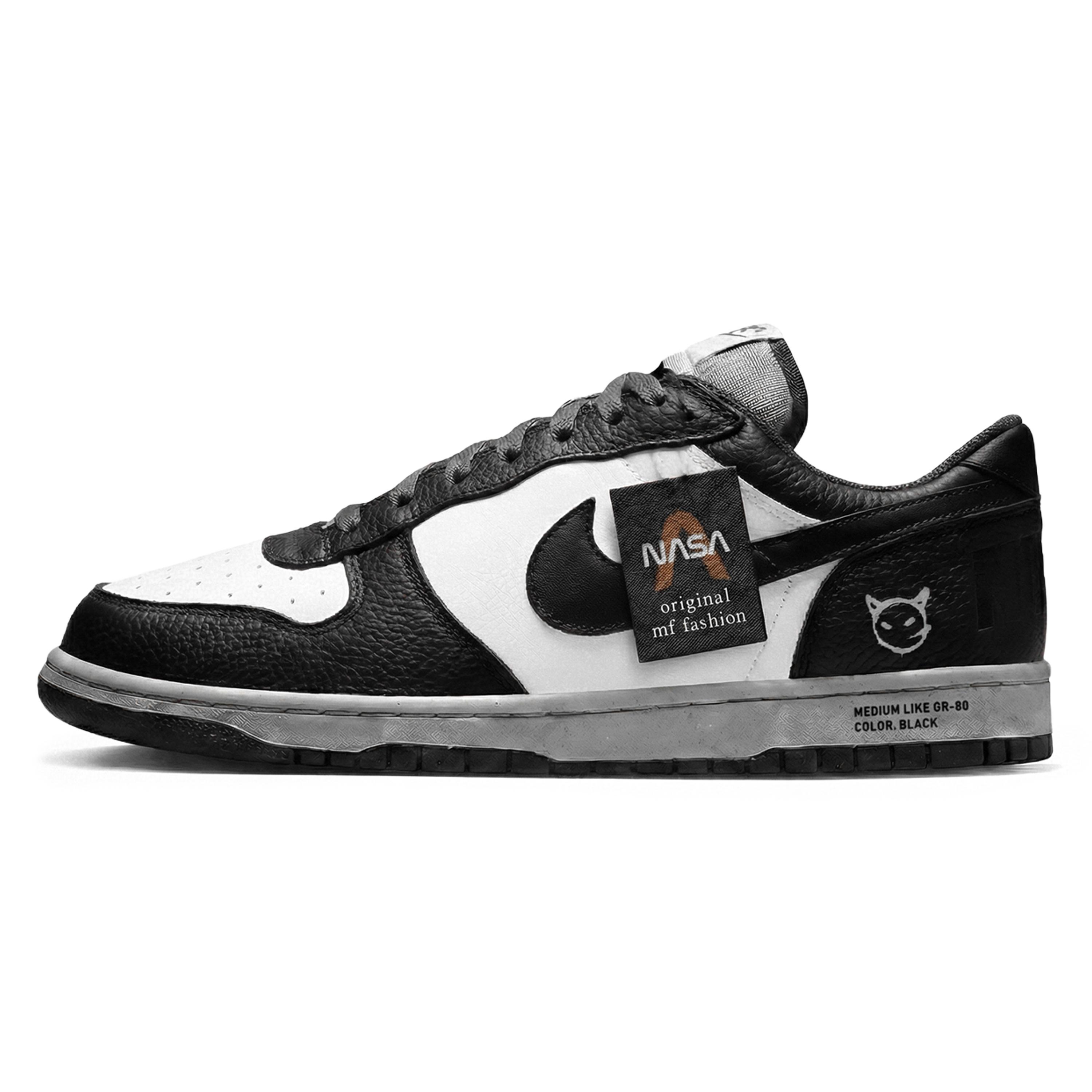 

Nike Dunk Three Times Lab, Quantum Annihilation, Panda Abrasion Resistant Slip Resistant Low top Skateboard Shoes Men s 355152-017(Team210-) 40