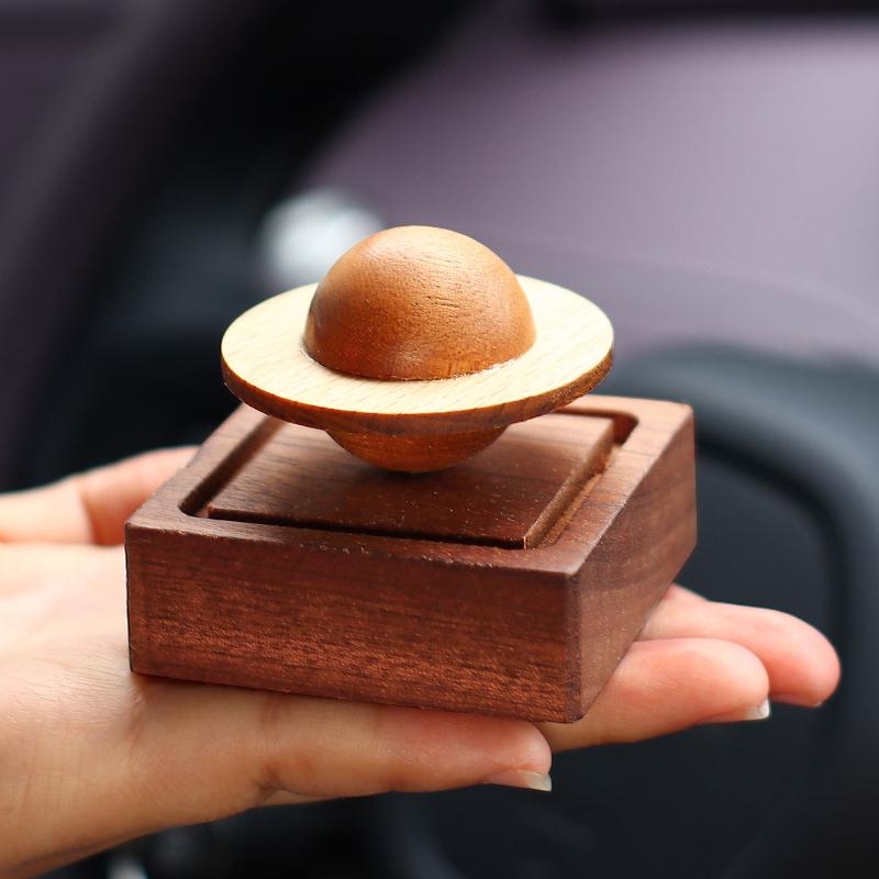 Jupiter-Shaped Wooden Scent Diffuser - No Essential Oil Needed (Home/Dorm Fresh Air Decor)