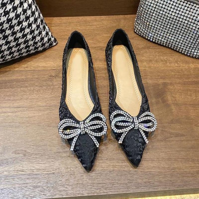 Summer  Pointed Toe Rhinestone With Bow Shoes for Women2025 Trend Social Popular Elegant and Fashionable 39 Slip-on Woman Flats