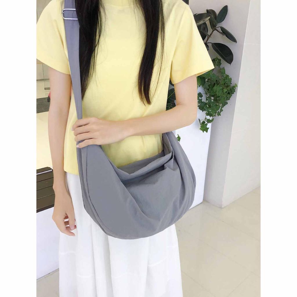 Simple Lazy Style Lightweight Nyl Dumpling Bag 2026 New Casual Versatile Messenger Bag Women's Large Capacity Shoulder Bag