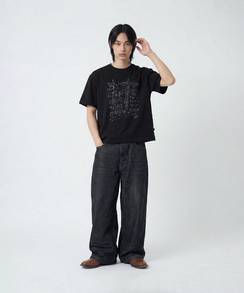 Odeupeol Maple Leaf Crop T-Shirt(Black)