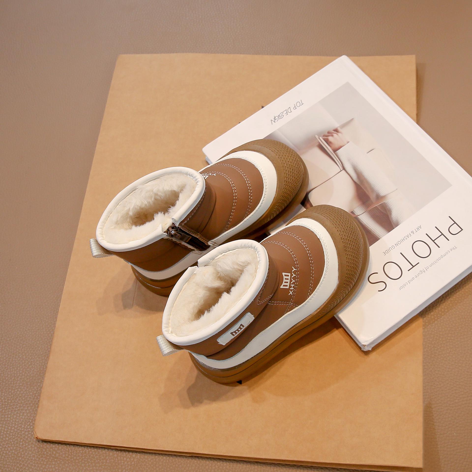 

2025 Winter Boys Velvet-Lined Cotton Snow Boots, Thick Leather and Fur, Short Style for Big Kids 23