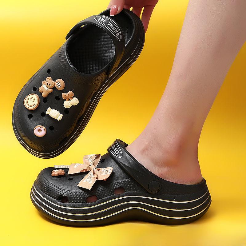 2 in 1 Sandalen und Hausschuhe zum Tragen nach außen Damen-Haushalts-Anti-Rutsch-Sandalen mit dicker Sohle und umwickelter Zehenpartie Sommer-Damen-Lochschuhe