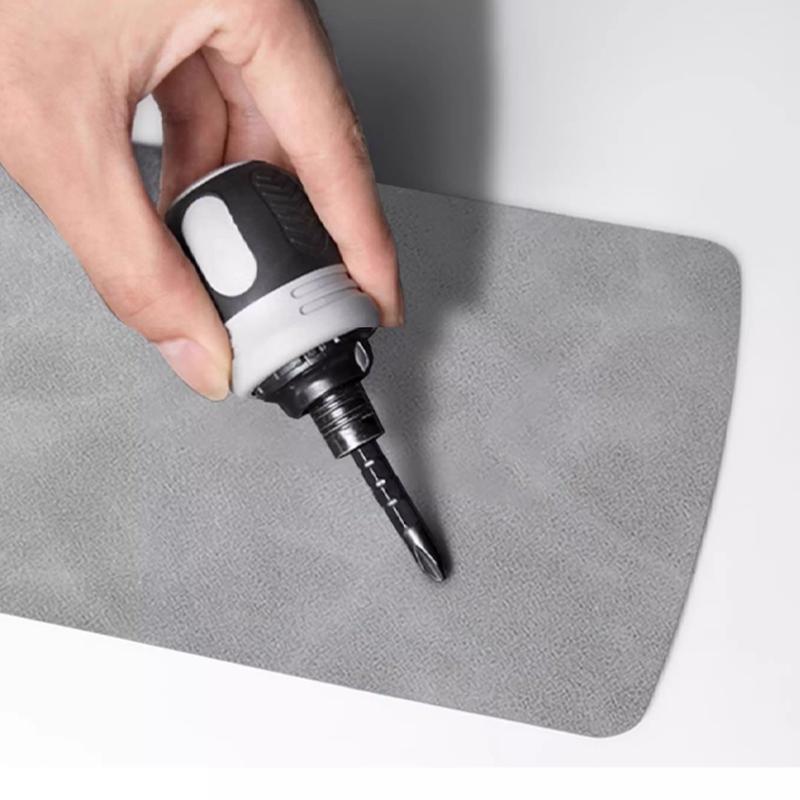 For Lynk & Co Z20 Car Center Console Decoration Cover Anti-Slip Gate Slot Cup Holder Mat Storage Cover Pad Interior Accessories