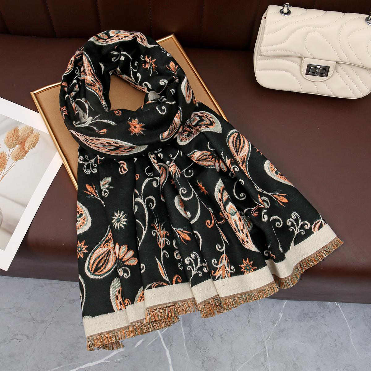 

Paisley Pashmina Shawl Fringes Scarf For Woman Winter Warm Shawls Lady High Quality Wrap Muffler Big Size Scarves