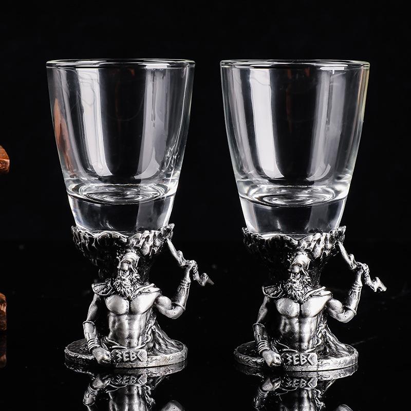 

Креативная стеклянная рюмка для байцзю, легкая роскошь, ретро, рюмка на один глоток, набор бытовых рюмок, маленькая винная рюмка, рюмка-пуля