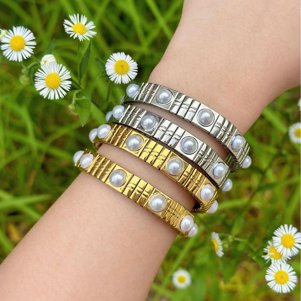 Fashion Bracelet Muse Pearl Premium Niche Elastic Bracelet Bracelet Does Not Fade