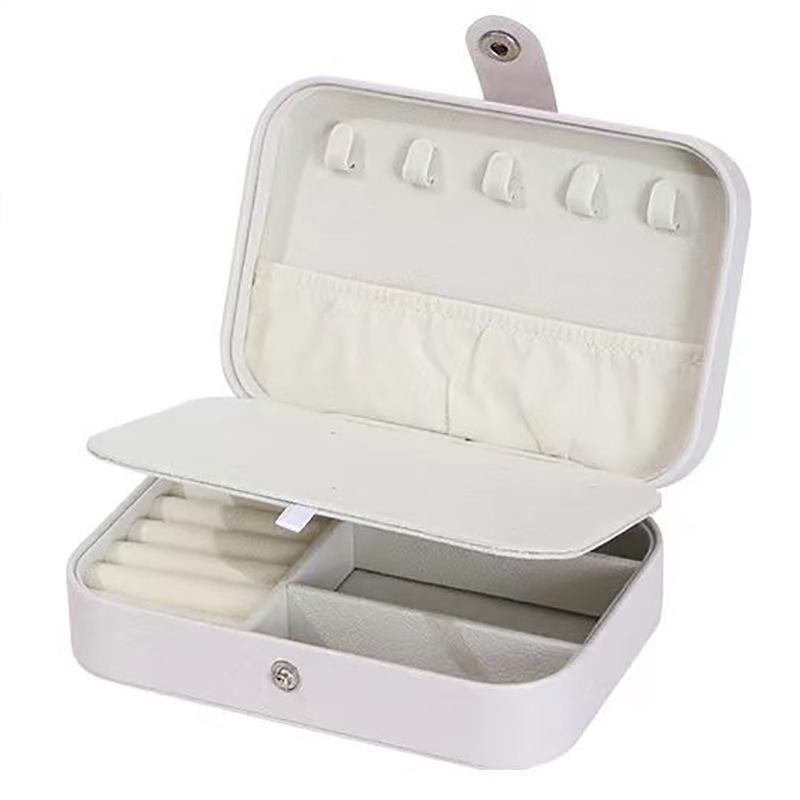 

Компактный дорожный органайзер для украшений: серег, ожерелий и колец 16*11.5*5cm белый