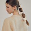 Mellotory Mini Velvet Scrunchie (cream)