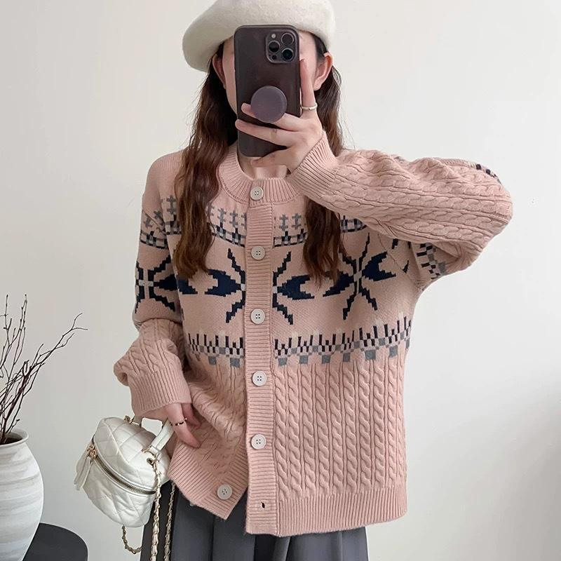 2025 autumn and winter Korean new twist crew neck knitted cardigan women's casual style loose versatile sweater jacket women