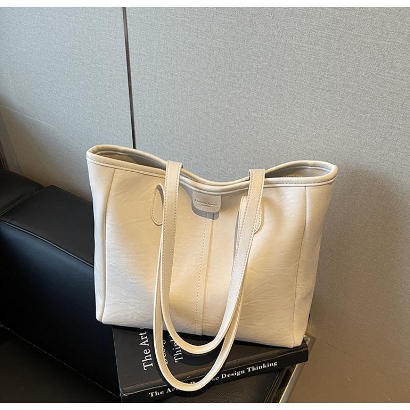 Popular bags women's large-capacity new autumn and winter versatile simple retro shoulder bag commuter tote bag