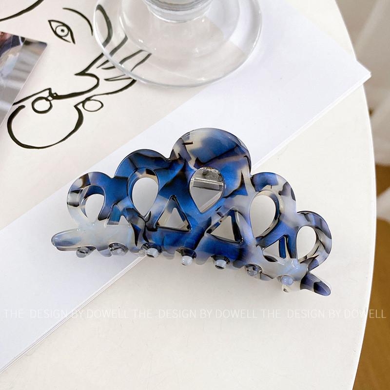 Exquisite Acrylic Crown Hair Claw For Women Featuring Chic Hollow Design For Upscale Looks