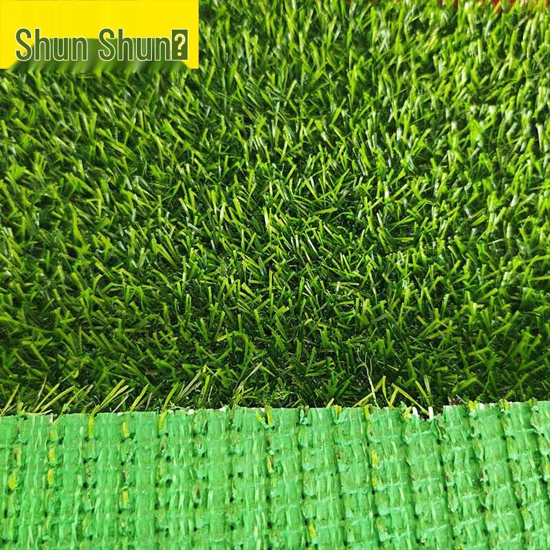 Künstlicher Rasen für den Außenbereich