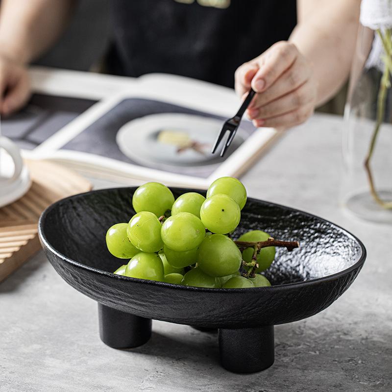 Home Living Room Coffee Table Candy Snack Plate Fruit Plate Creative Personality Retro Three-Legged Oval Dried Fruit Plate Black And White