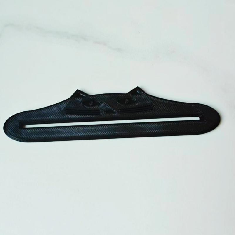 

New Portable Cat Feeding Squeezer 2pcs чорний