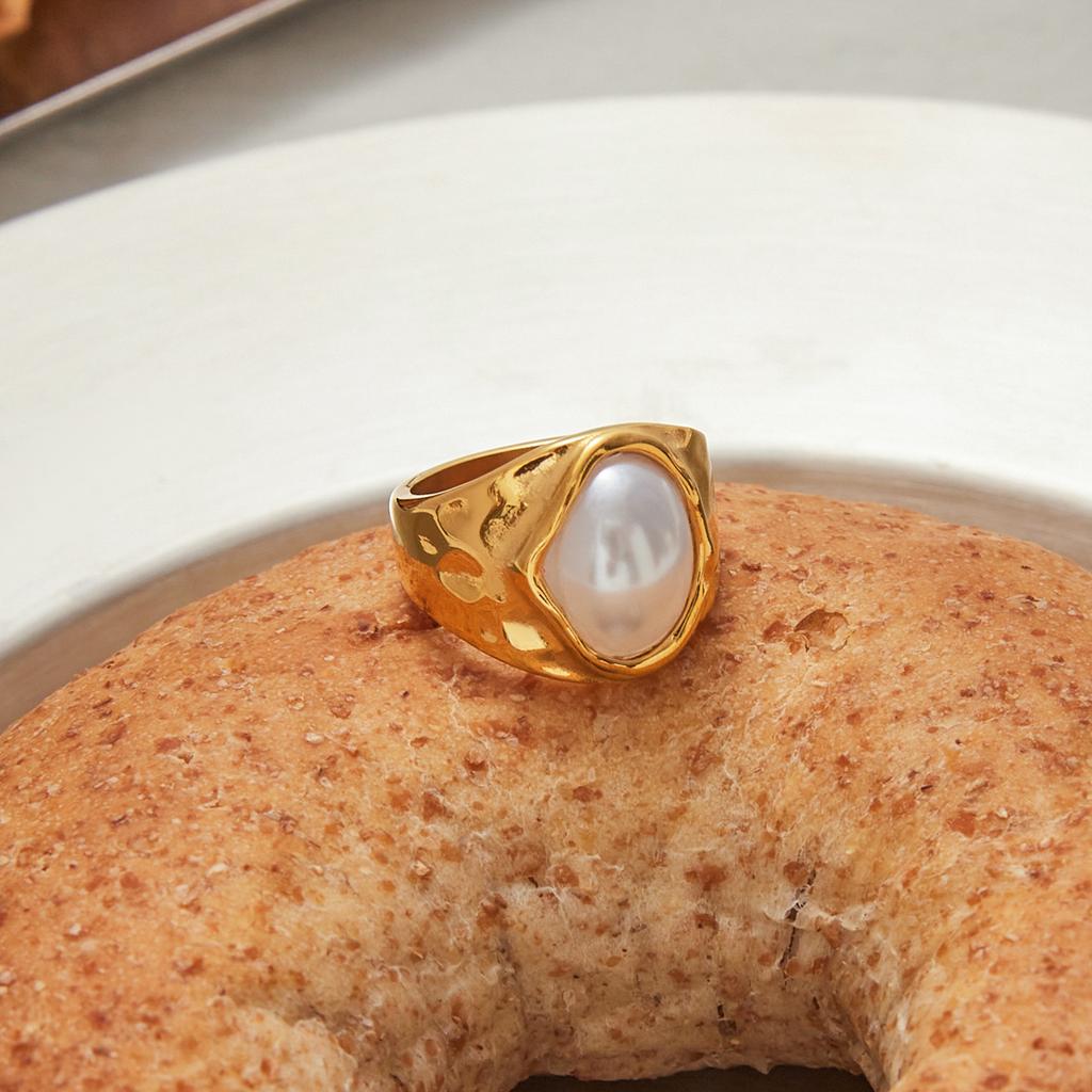 Yori Fashion Imitation Pearl Hammer Ring Women 18K PVD Plated Waterproof Summer Jewelry Accessories 2025 Gift