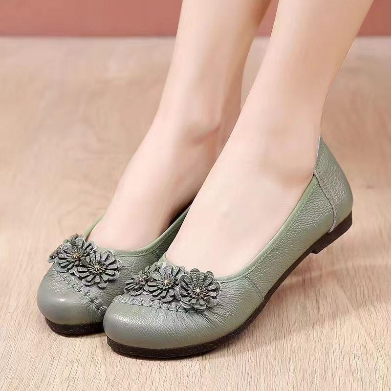 Woman's Spring Summer New Genuine Leather Flat sole Shoes Soft sole Soft Face Round Toe Shallow Slip On Flower Nude Shoes
