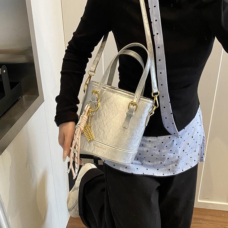 Casual Handbag Women's New Versatile Bag Fashion Shoulder Messenger Bag