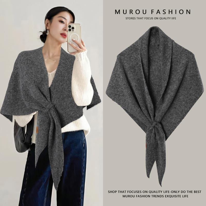 Solid color gray triangular shawl with women's new triangular scarf, young fashion and high sense of versatility