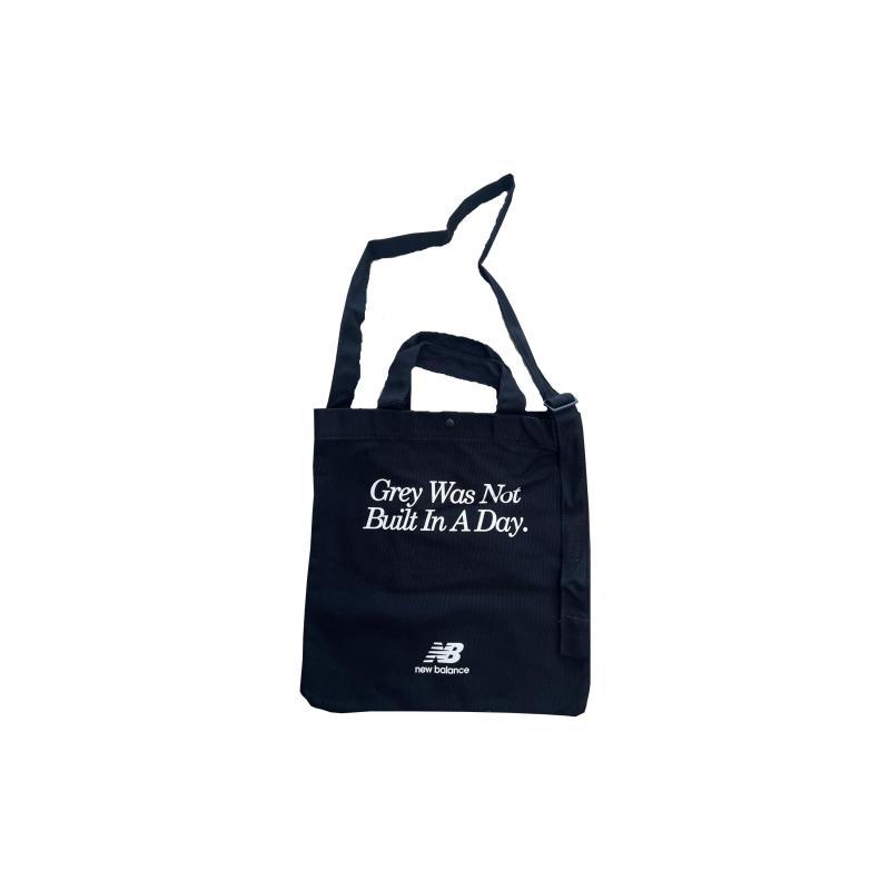 

New Balance Fabric Tote Bag, Shopping Bag, Shoulder Bag, Handbag Regular Unisex Black New Balance LAB13638-BK чёрный