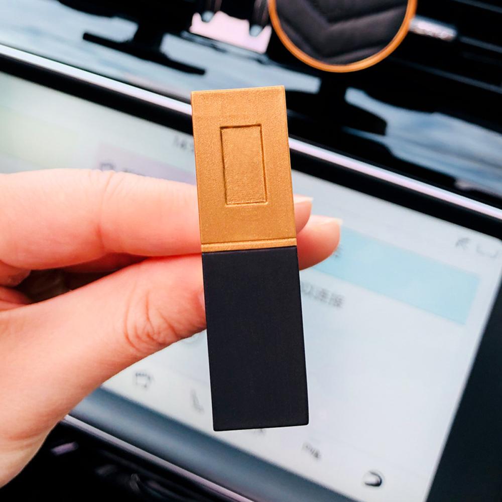 Car Air Outlet Aromatherapy Chain Bag Suit Lipstick Air Cushion High Grade Decorative Diffuser with 5ML Perfume Premium Gift