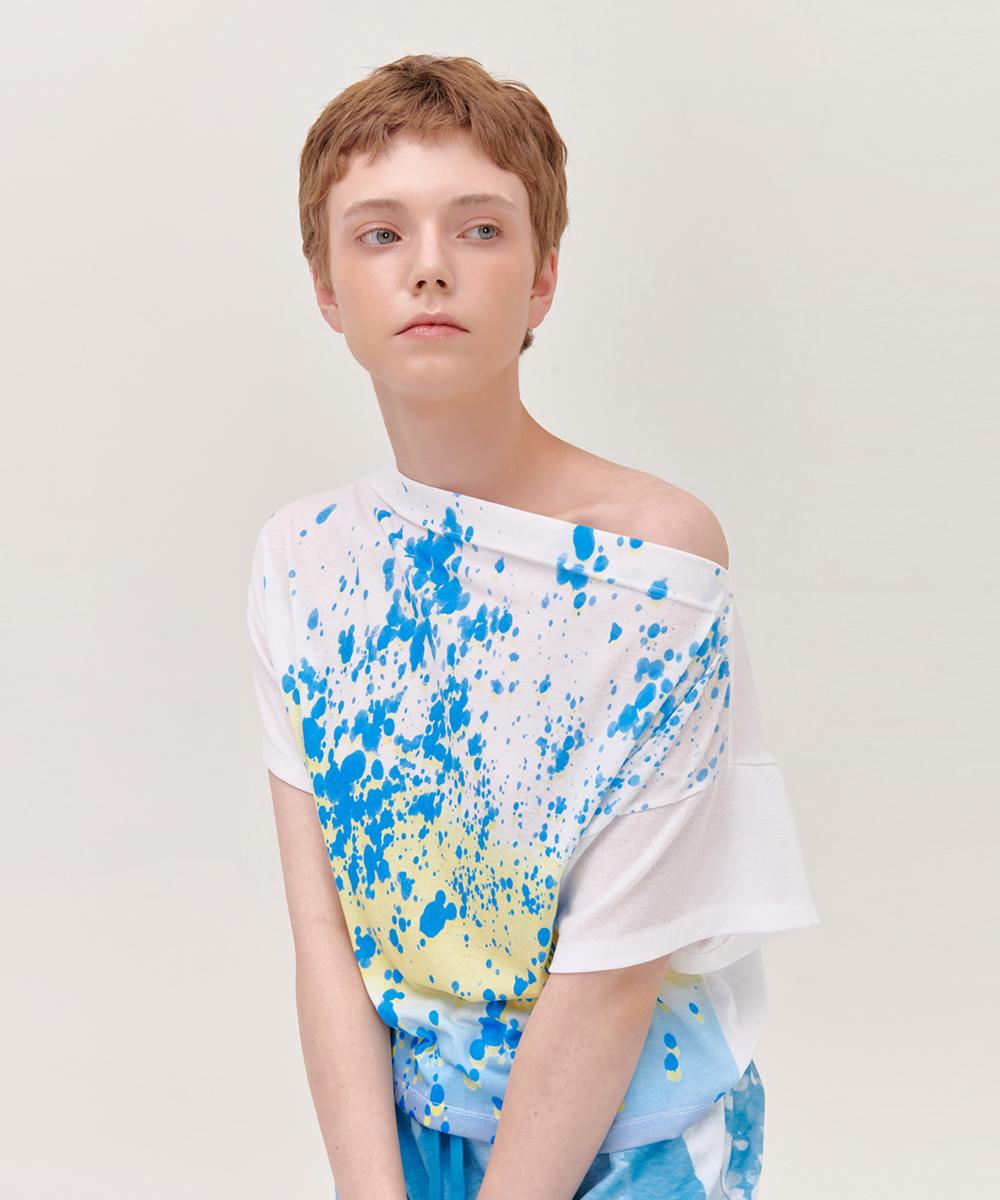 Nupak Print Off-Shoulder T-Shirt - White