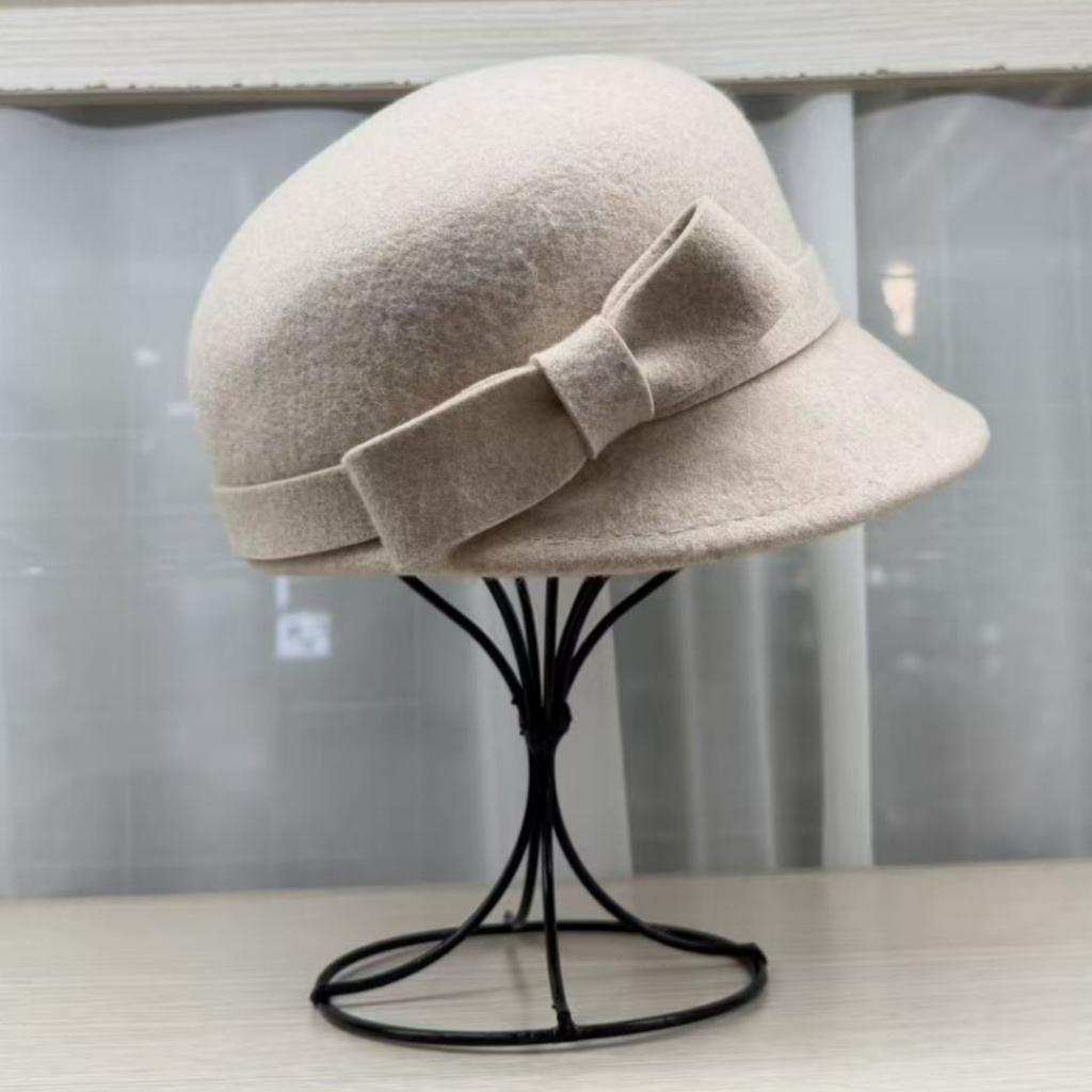 Peaked cap children autumn and winter retro elegant bow woolen equestrian hat show face small fashion beret