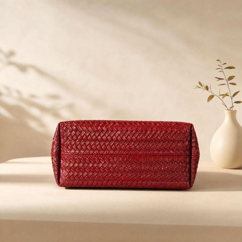 Retro Textured Weaving Handbag: Versatile Single Shoulder Vegetable Basket Bag