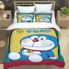 Doraemon Anime Serie Bettwäsche-Set, Inklusive Bettbezug und Kissenbezügen, 3-teiliges Set; Schlafzimmerdekoration kann individuell gestaltet werden.