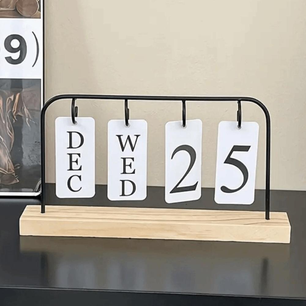 Wooden Desktop Flip Calendar Turn Page Design Vintage Standing Calendar Creative Series Date Display Wooden Calendar
