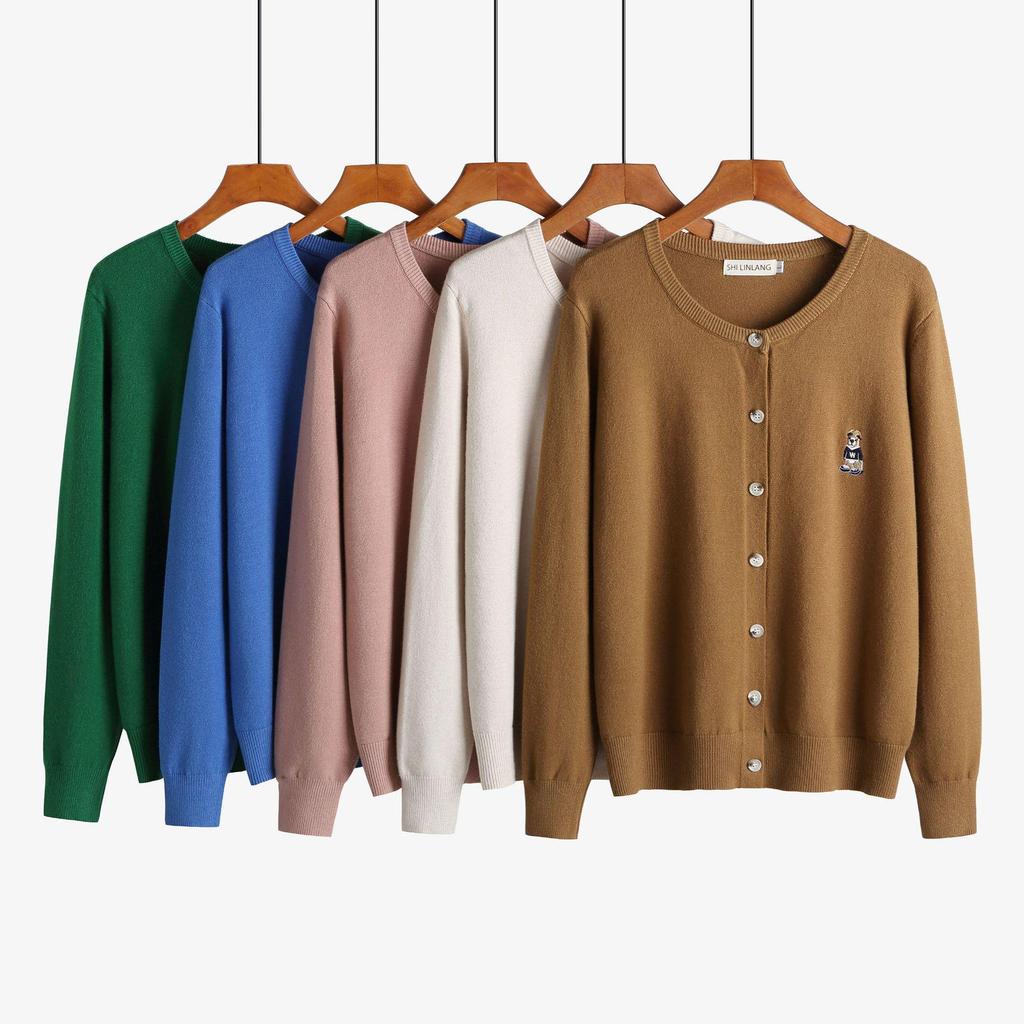 Plus Size Women's 2025 Autumn/Winter Bear Embroidered Knit Cardigan Sweater - Round Neck, Thickened, Fits Up to 220 Jin