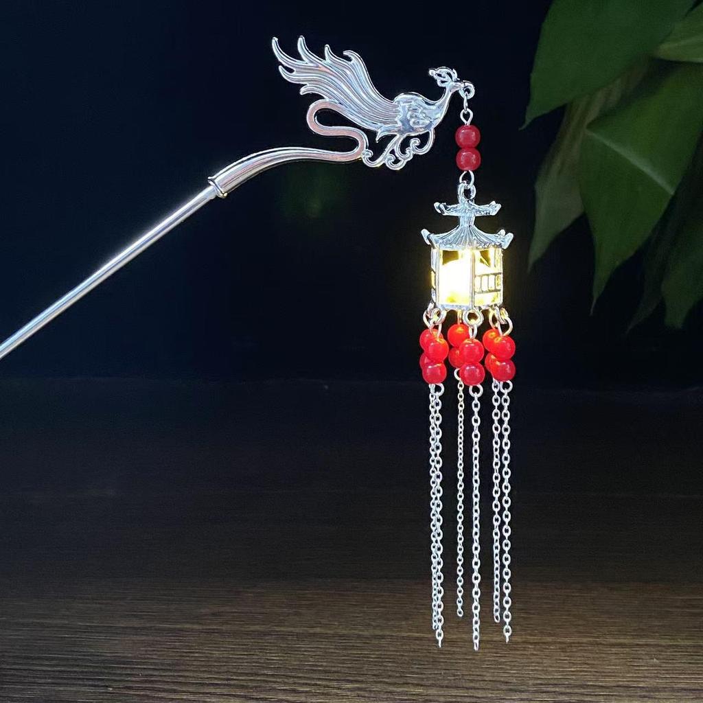 Ancient Style Luminous Hairpin: High-End Alloy Lantern Design for Hanfu Skirts