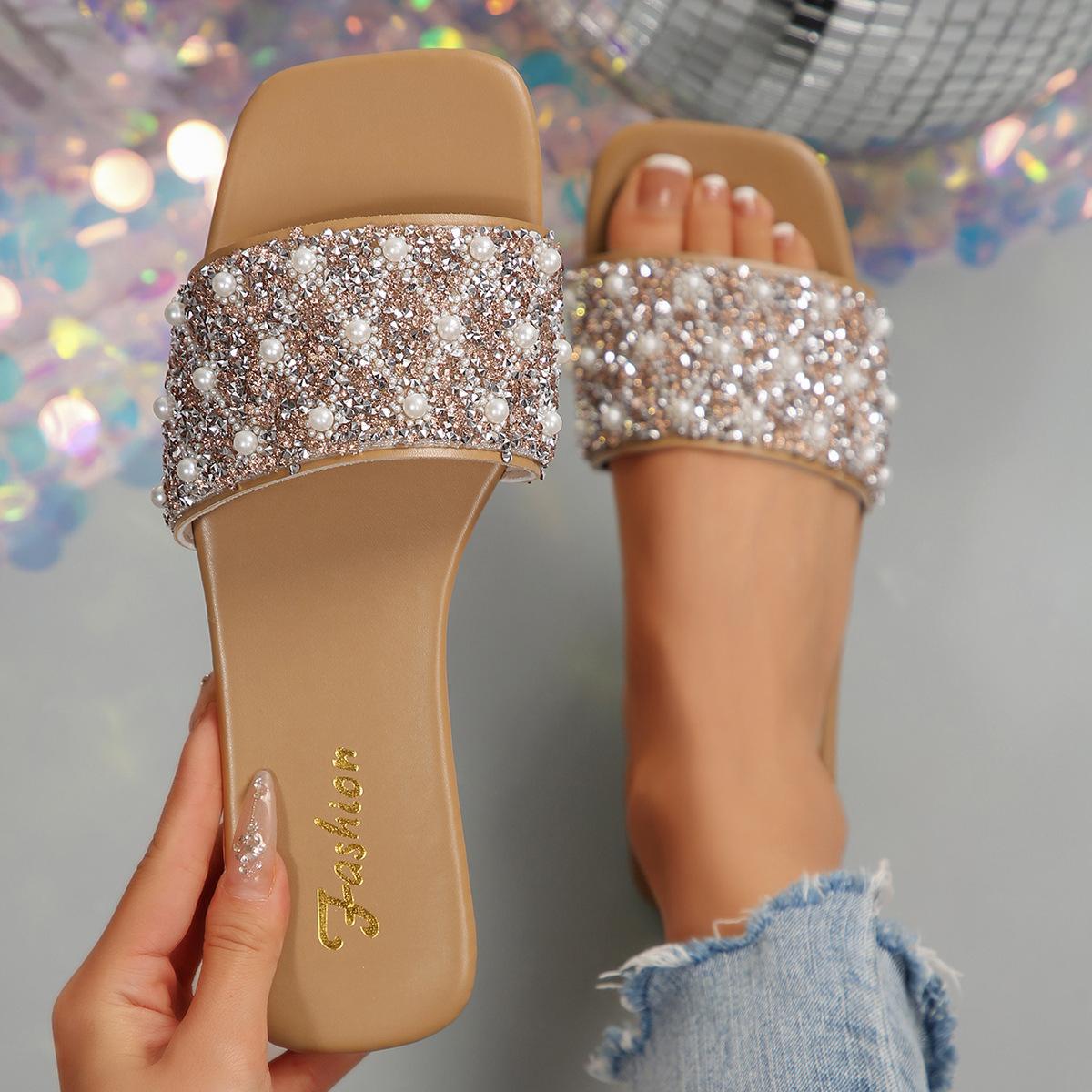 

[Foreign Trade] Pearl rhinestone outer wear square head fashion casual women sandals foreign trade flat bottom slippers women 35