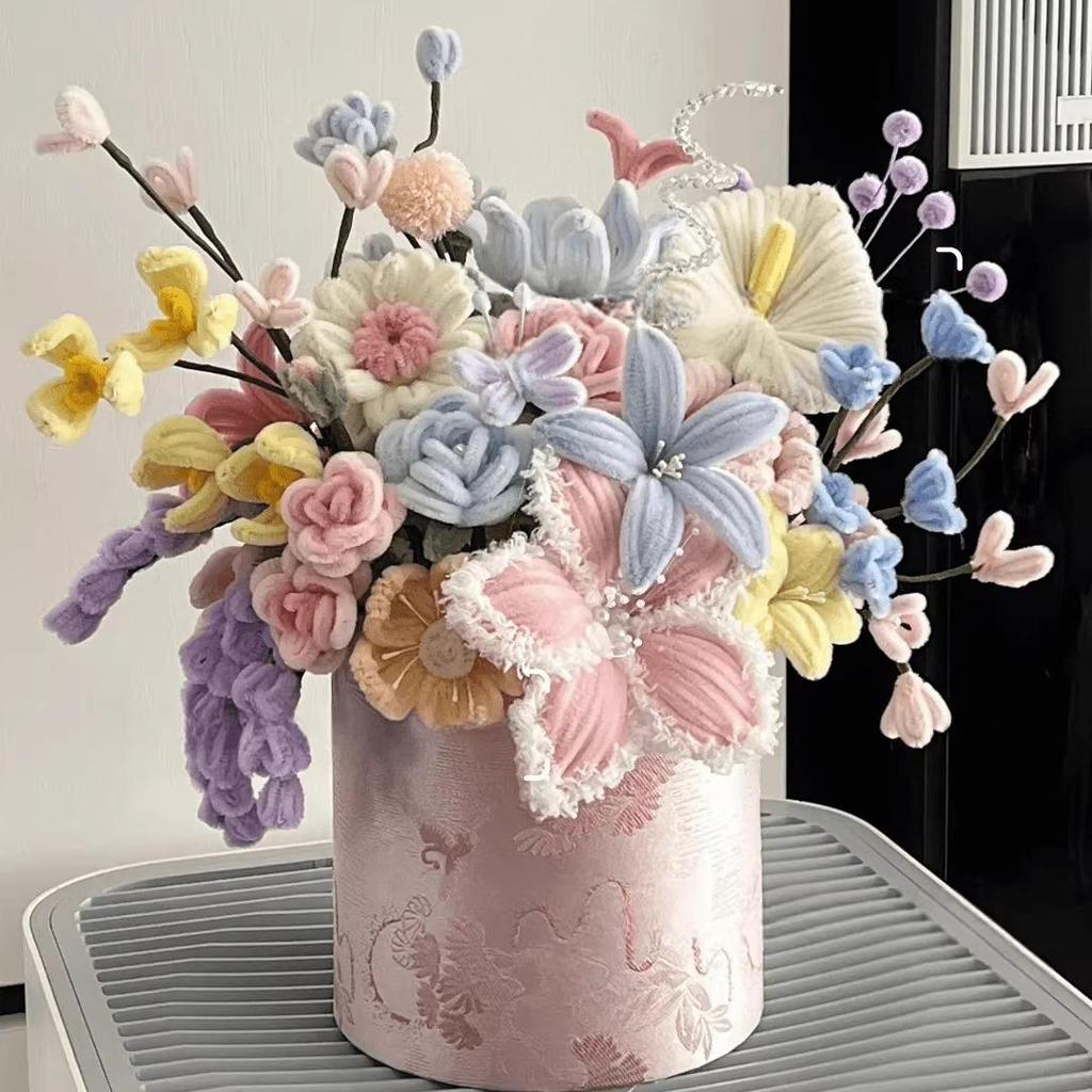 DIY Chenille Stem Bouquet Kit: Handmade Sunflower & Rose Gift for Friends