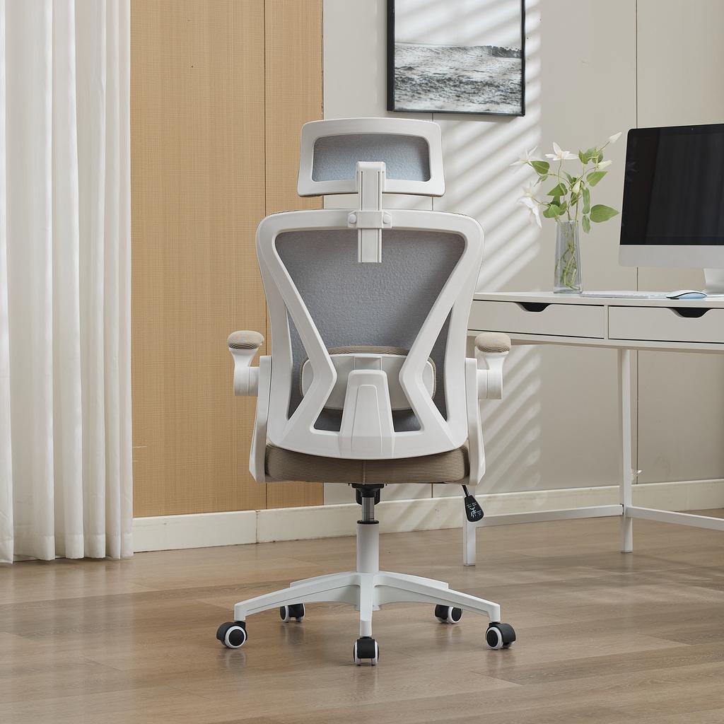 Ergonomic Mesh Office Chair with Adjustable Lumbar Support and Headrest – High-Back Executive Desk Chair for Home/Office