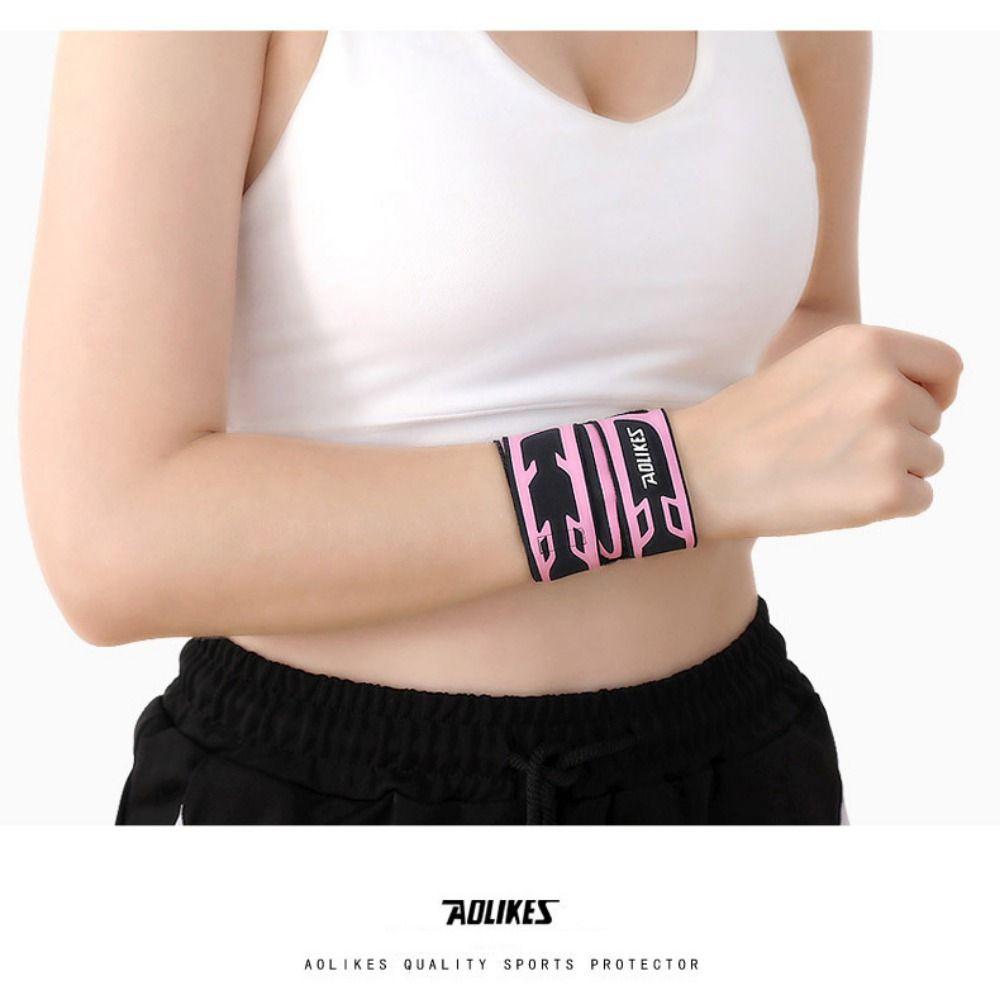 High Quality Sweat Absorbent Sports Bandage Wrist Protector Stretch Elastic Wristband Comfortable Wrist Wraps Men Women