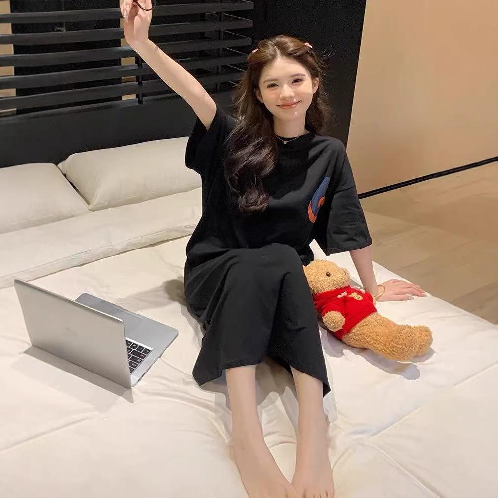 Summer Korean-style long T-shirt dress, women's loose large-sized short-sleeved slit over-the-knee dress, and a long skirt that covers the belly