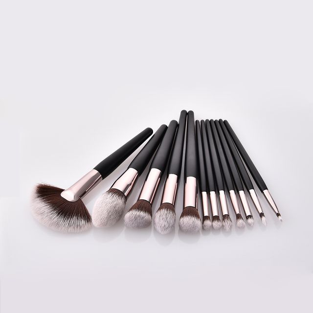 

Violeta - Set of 12: Makeup Brush Set Of 12 - Coffee