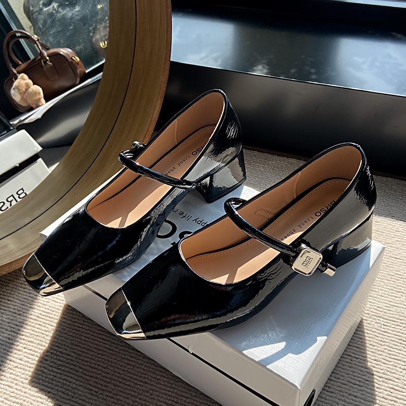Summer Mary Jane single shoes women's 2025 new shoes women's French square head shallow mouth with skirt Xiaoxiangfeng women's shoes